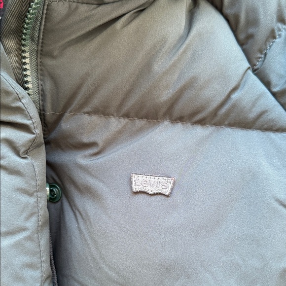 NWT Levi’s Women's Hunter Green Puffer Jacket- S & XL - Picture 8 of 13